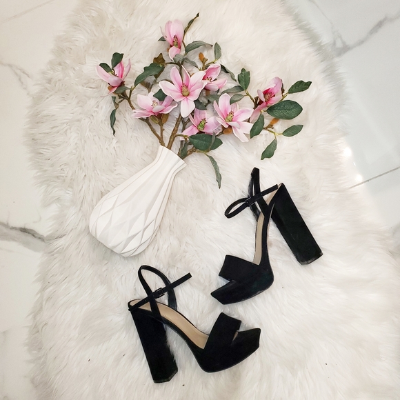 Aldo Shoes - Sandal Heels /Open toe, suede.